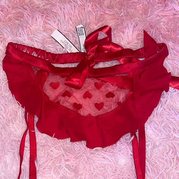 NWT Victoria’s Secret CS/SM red Valentines Day sheer heart lace garter - Picture 2 of 8